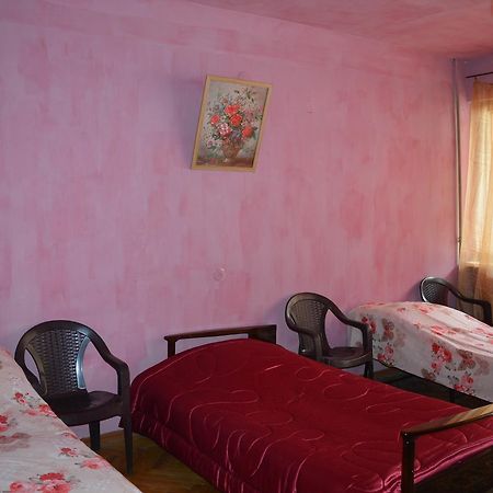 Parisis B&B in Alawerdi Exterior foto